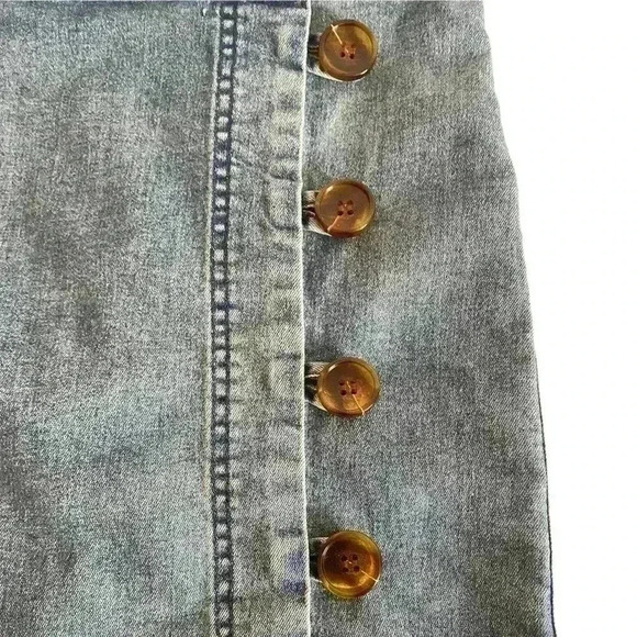 Blue Blush Mini Jean skirt - Picture 4 of 10